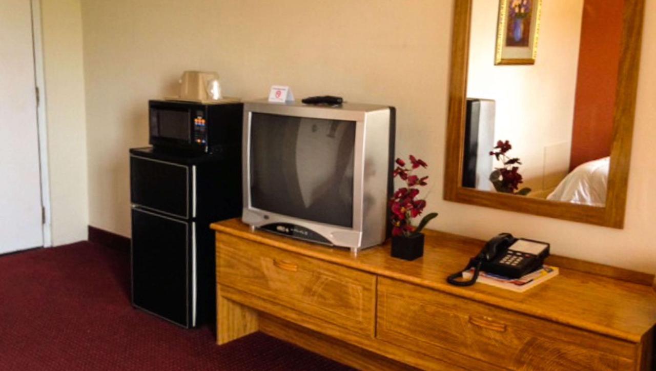 Rodeway Inn Manchester Εξωτερικό φωτογραφία